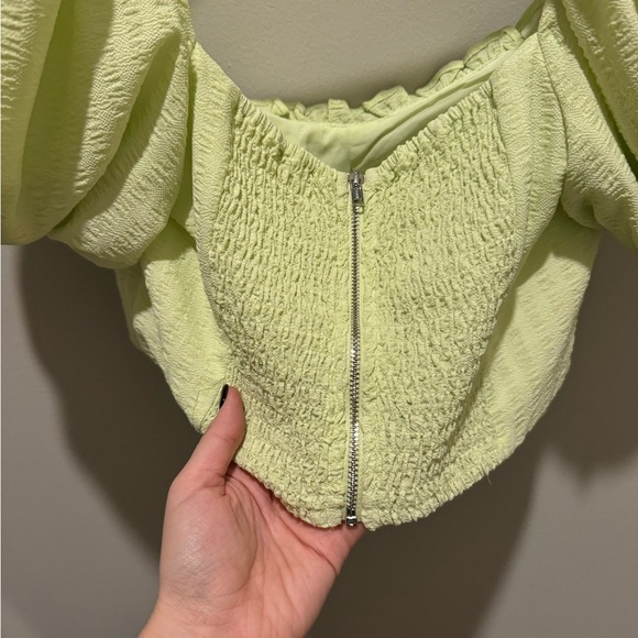 ASTR Paola top in lime
Size M - Picture 4 of 7